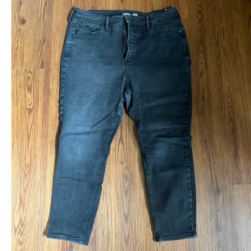 Old Navy Rockstar Super Skinny Extra High Rise Jeans Black Petite 18P